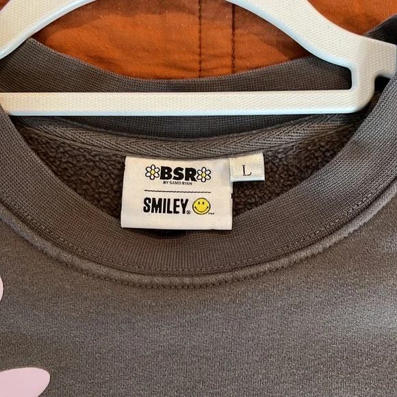 Sami Ryan Smiley sweatshirt - Picture 6 of 7